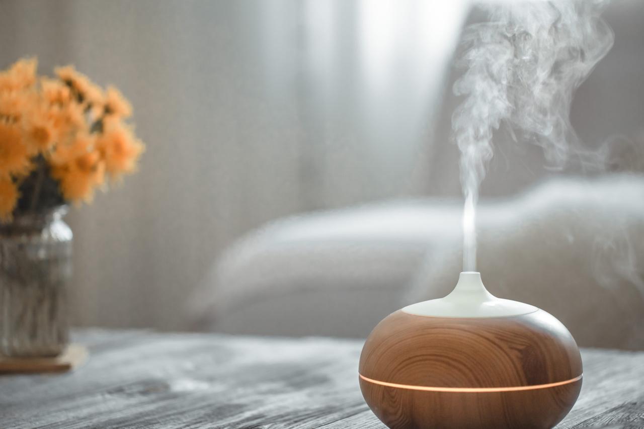 Aromatherapy diffuser health