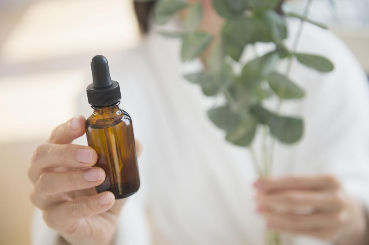 Essential oils use ways every glow